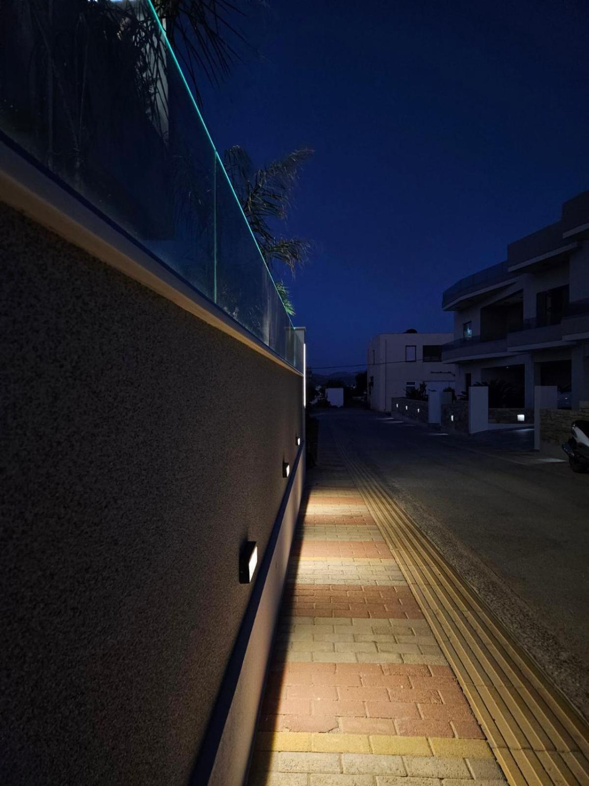 Calm & Dreamy Luxury Apts Pírgos Exterior foto